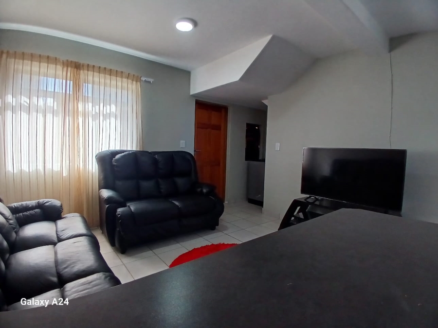 2 Bedroom Property for Sale in Kidds Beach Eastern Cape